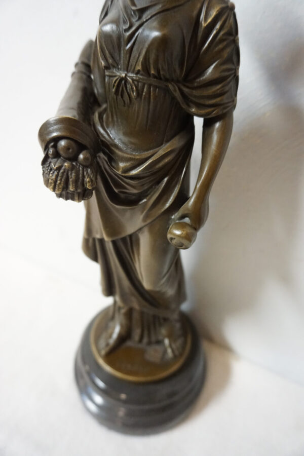 FIGURA Z BRĄZU GRECKA BOGINI