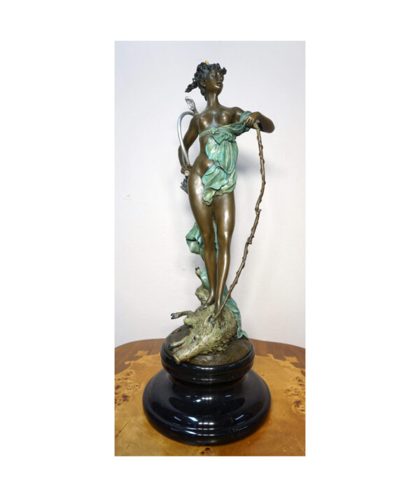 FIGURA Z BRĄZU DIANA BOGINI MYŚLIWYCH