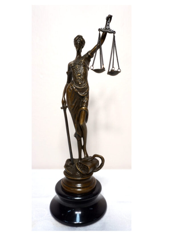 TEMIDA BOGINI SPRAWIEDLIWOŚCI Z BRĄZU 24cm