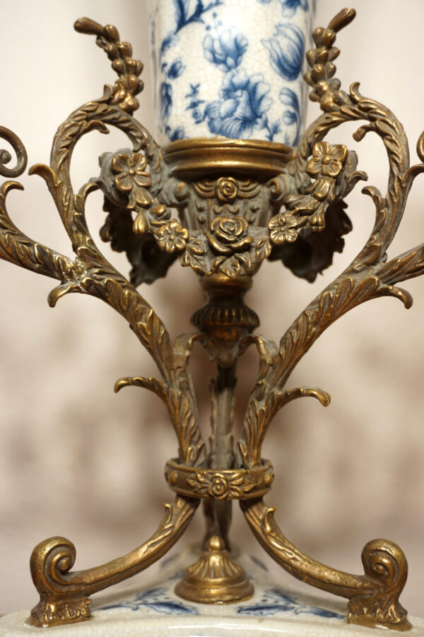 ŚWIECZNIK Z WAZONEM PORCELANA+BRĄZ