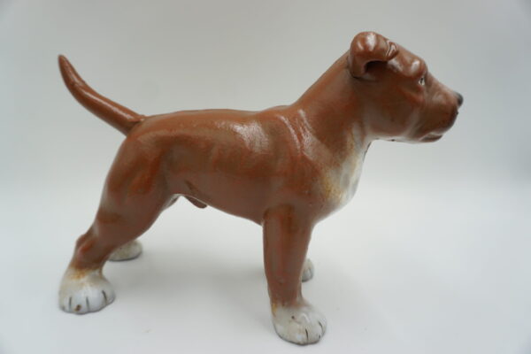 DUŻA ŻELIWNA FIGURKA PIES TERRIERA Staffordshire