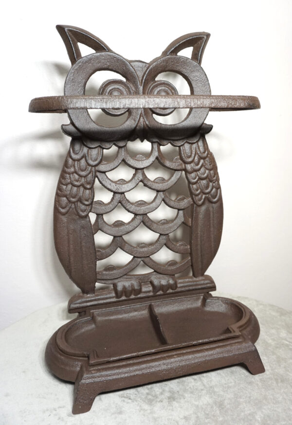 ŻELIWNY STOJAK NA PARASOLE SOWA