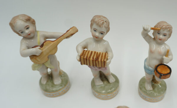 PRZEPIĘKNY PORCELANOWY ZESTAW 10 GRAJKÓW