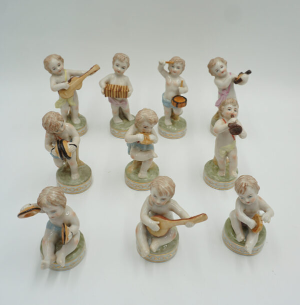 PRZEPIĘKNY PORCELANOWY ZESTAW 10 GRAJKÓW