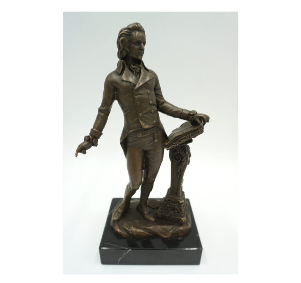 FIGURA Z BRĄZU LUDWIG VAN BEETHOVEN