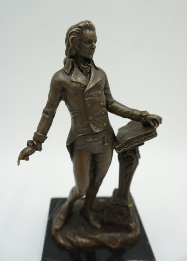 FIGURA Z BRĄZU LUDWIG VAN BEETHOVEN