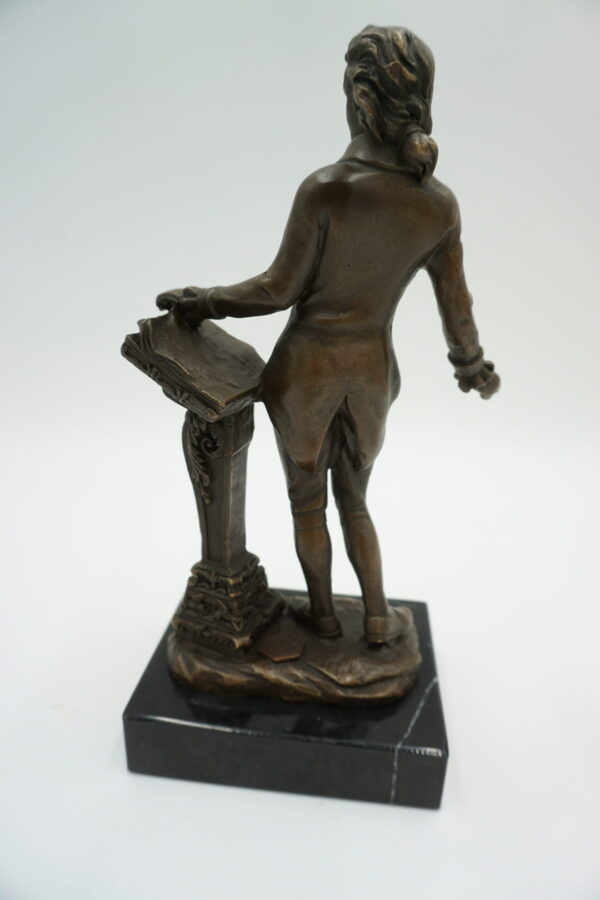 FIGURA Z BRĄZU LUDWIG VAN BEETHOVEN