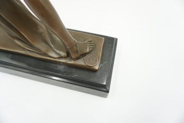 FIGURA Z BRĄZU DIANA ŁOWCZYNI - BOGINI MYŚLIWYCH