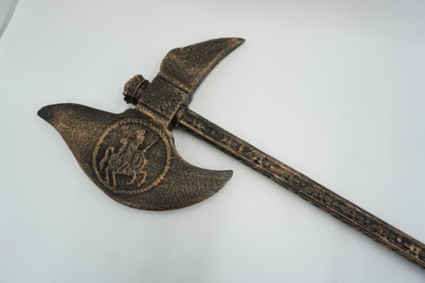 ŻELIWNY TOPÓR BOJOWY HALABARDA