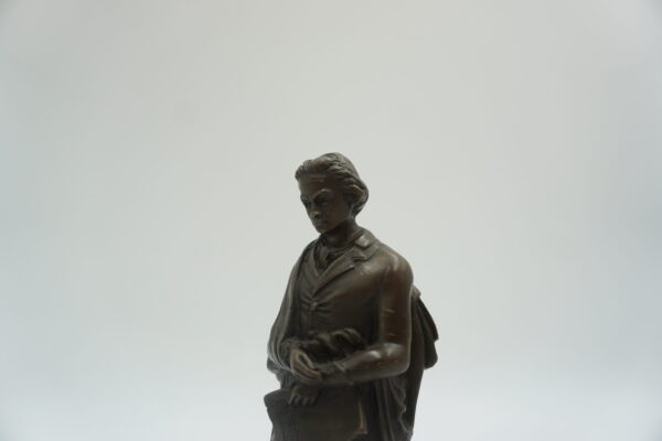 FIGURA Z BRĄZU LUDWIG VAN BEETHOVEN