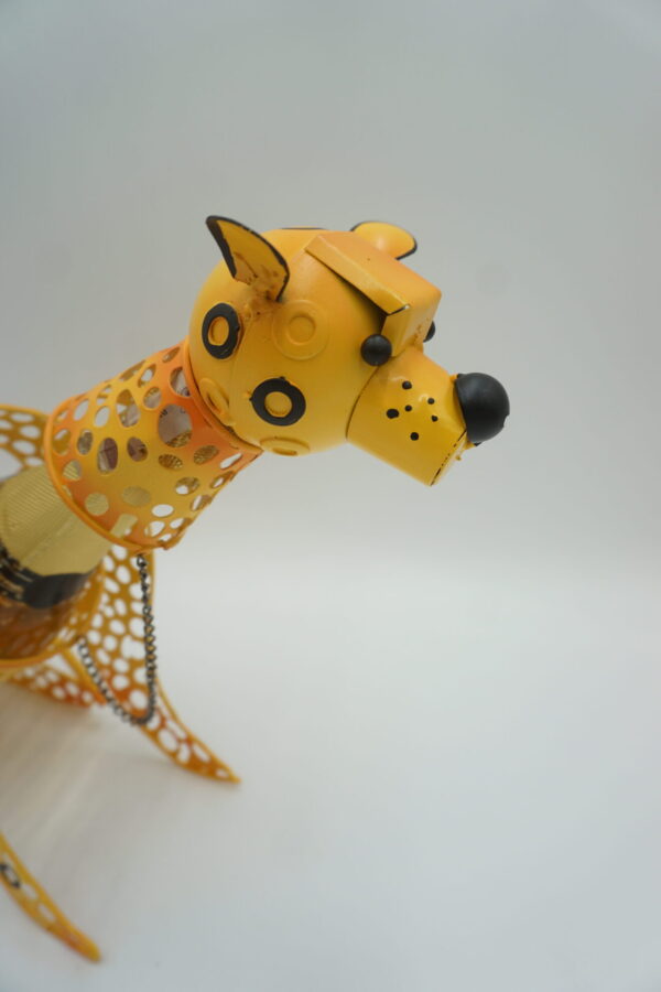 METALOWY STOJAK NA BUTELKĘ TYGRYS