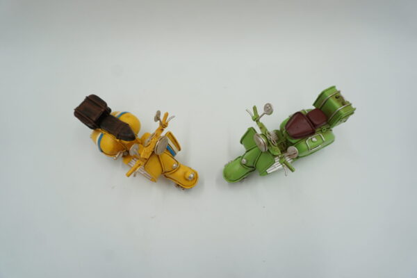 METALOWY MODEL DWA SKUTERY KOLEKCJONERSKIE PREZENTE