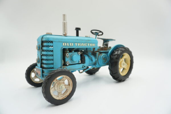 METALOWY MODEL CIĄGNIK KOLEKCJONERSKI PREZENT
