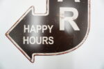 BLASZANY SZYLD BAR HAPPY HOURS - TABLICZKA 39,5X25 cm