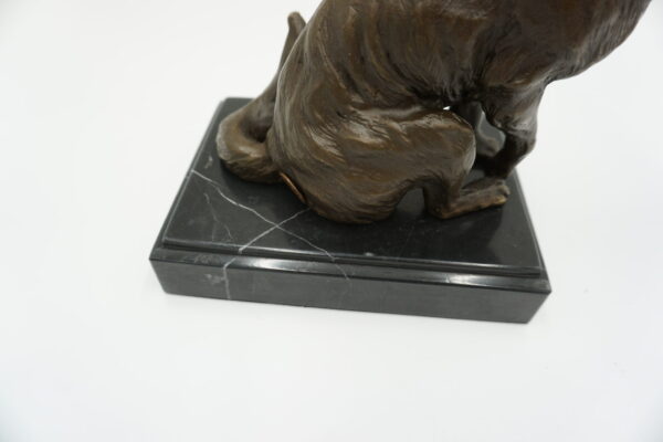 FIGURA Z BRĄZU LIS WILK OSADZONY NA MARMURZE