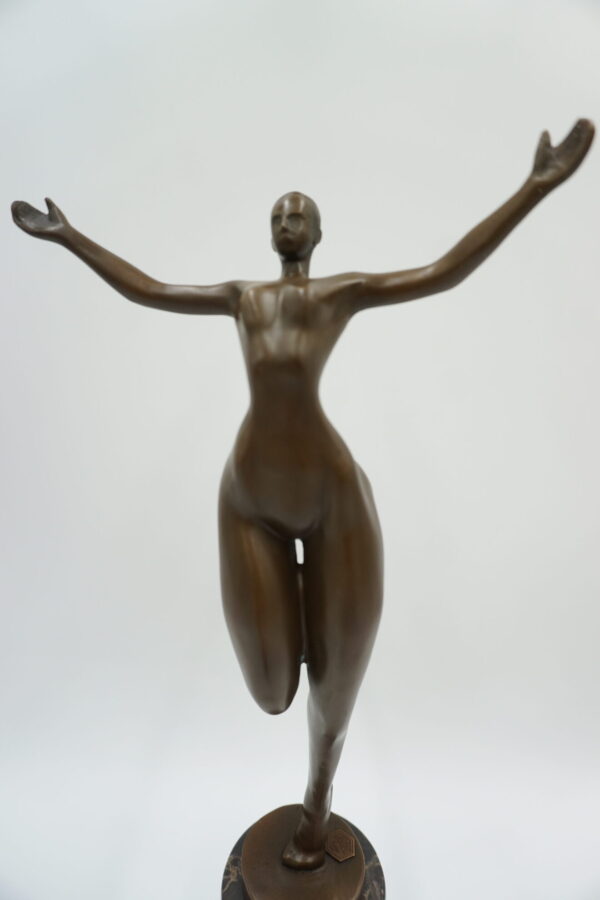 FIGURA Z BRĄZU AKT KOBIECY - MODERNIZM
