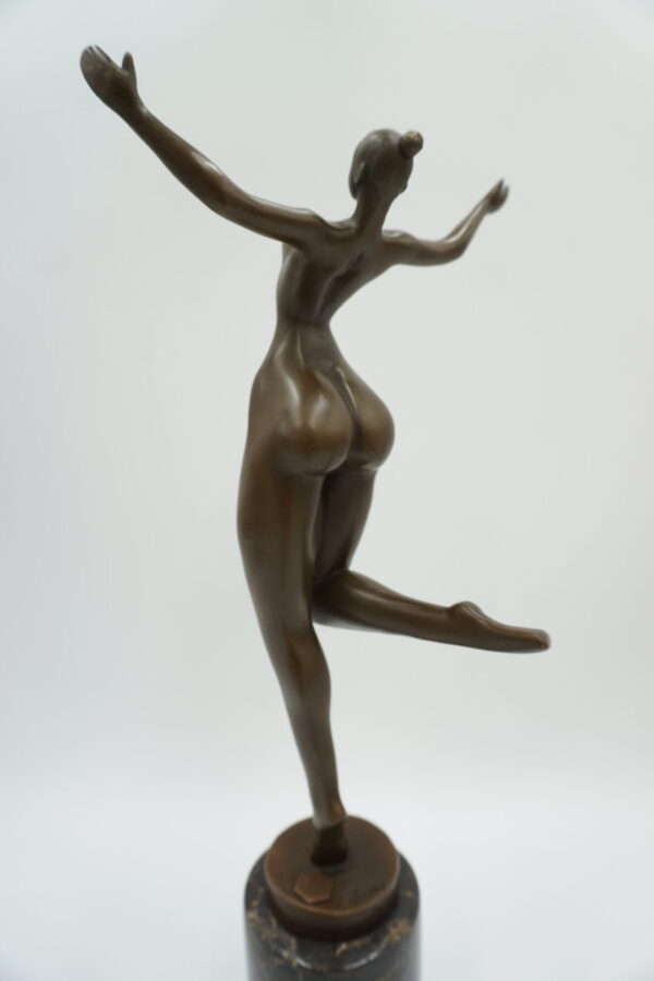 FIGURA Z BRĄZU AKT KOBIECY - MODERNIZM