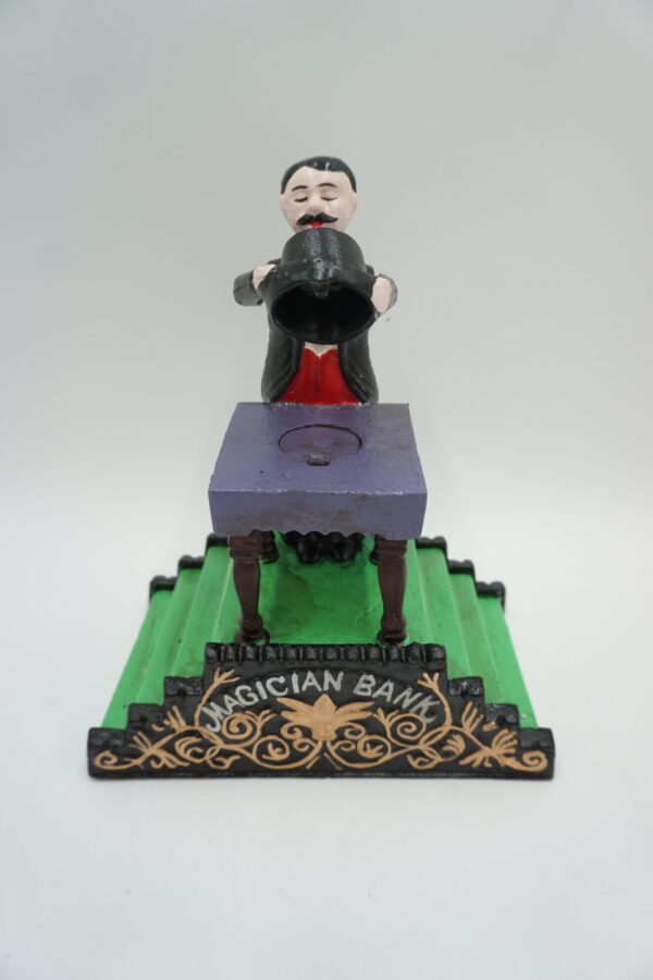 ŻELIWNA RUCHOMA SKARBONKA MAGIK CZARODZIEJ - ZABAWKA