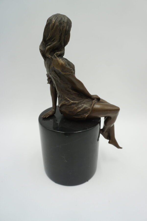 FIGURA Z BRĄZU AKT ZMYSŁOWA KOBIETA