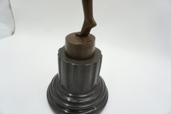 DUŻA FIGURA Z BRĄZU TANCERKA