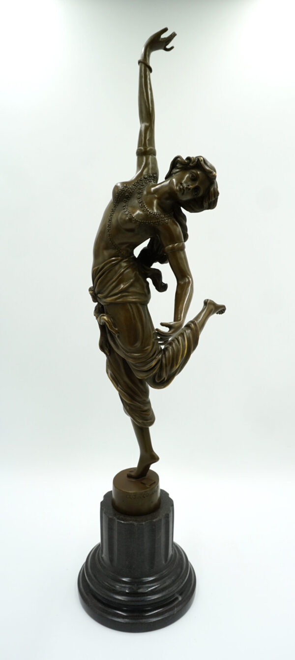 DUŻA FIGURA Z BRĄZU TANCERKA