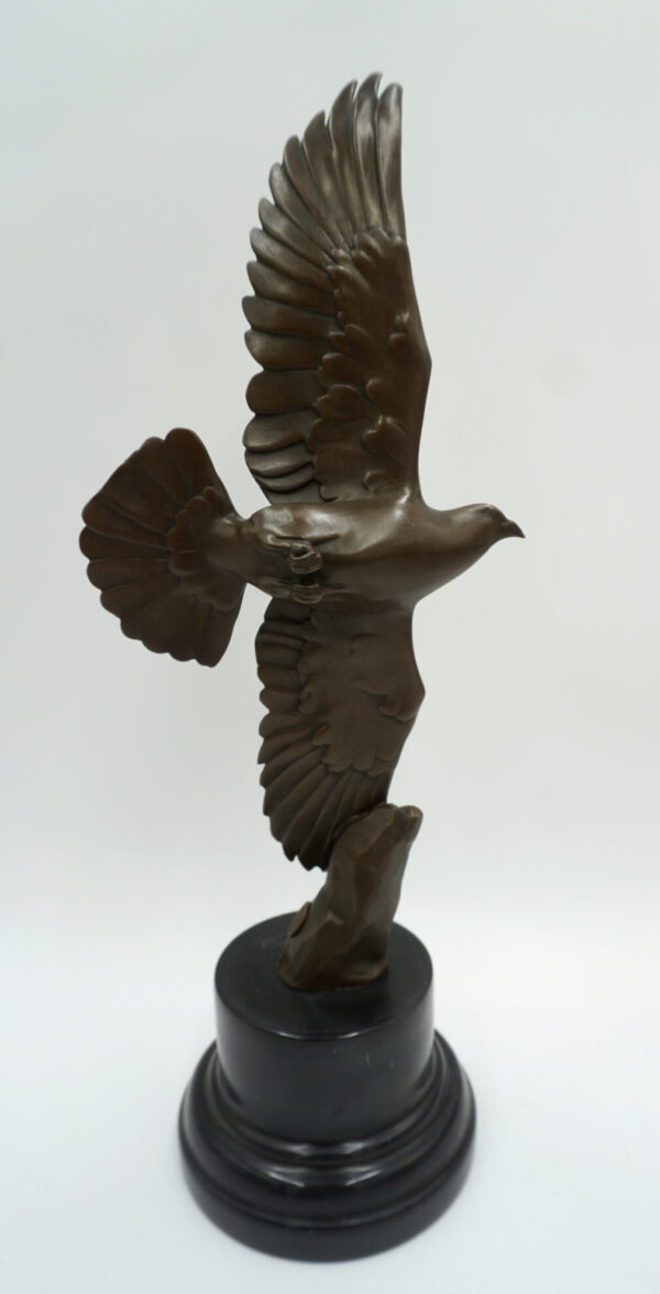 FIGURA Z BRĄZU GOŁĄB W LOCIE