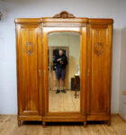 PAŁACOWA SZAFA 3 DRZWIOWA LITY ORZECH FRANCJA