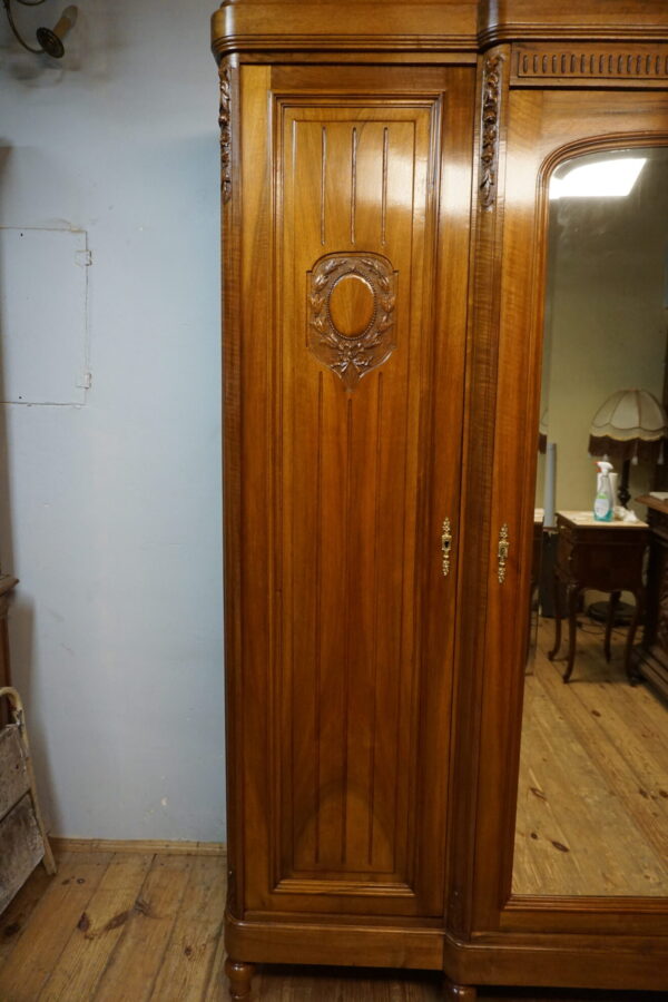 PAŁACOWA SZAFA 3 DRZWIOWA LITY ORZECH FRANCJA