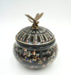 SZKATUŁKA PORCELANA Z BRĄZEM - PUZDERKO WAŻKA