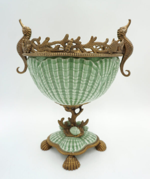 PUCHAR PATERA PORCELANA Z BRĄZEM - KONIK MORSKI