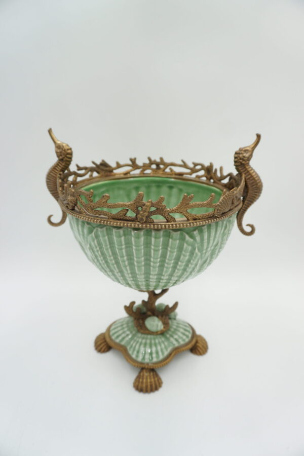 PUCHAR PATERA PORCELANA Z BRĄZEM - KONIK MORSKI