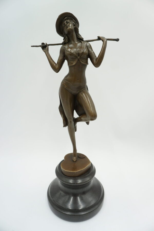 FIGURA Z BRĄZU TANCERKA REWIOWA