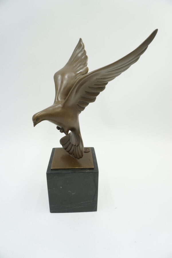 FIGURA Z BRĄZU GOŁĄB W LOCIE PTAK