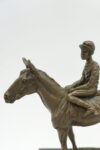 FIGURA Z BRĄZU JEZDZIEĆ NA KONIU JOKEY NA KONIU