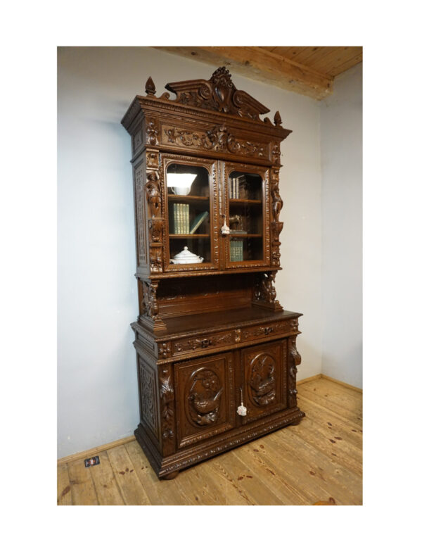 PRZESZKLONY MYŚLIWSKI KREDENS FIGURY MYŚLIWYCH