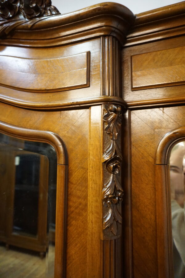 PAŁACOWA SZAFA TRZYDRZWIOWA Z LUSTRAMI LUDWIK ROCAILLE ANIOŁ FRANCJA