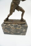 FIGURA Z BRĄZU TENISISTA Z RAKIETĄ