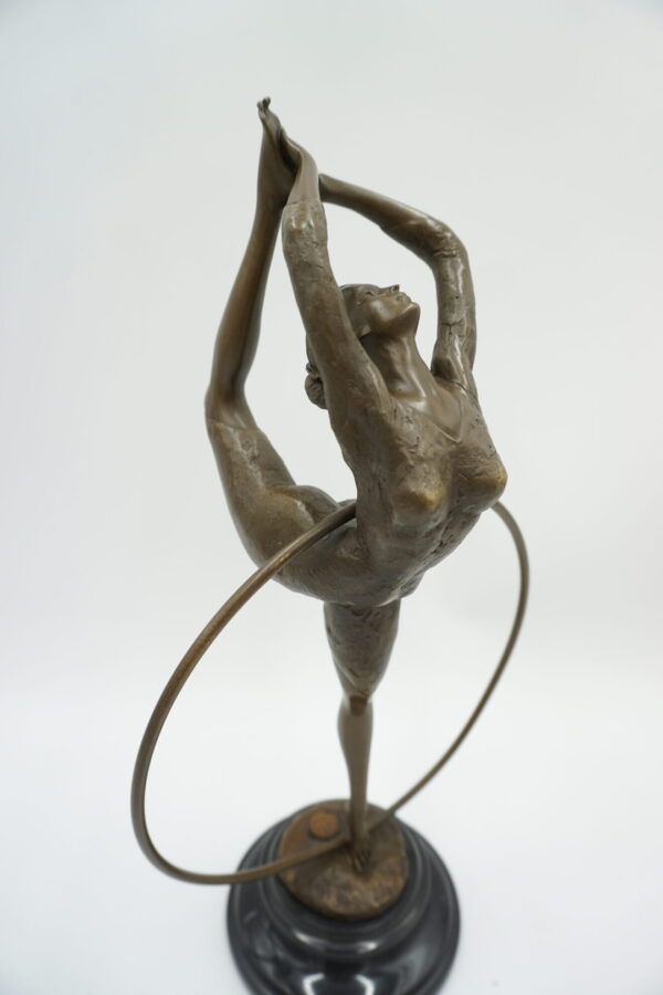 FIGURA Z BRĄZU TANCERKA BALETNICA BALLERINA W KOLE