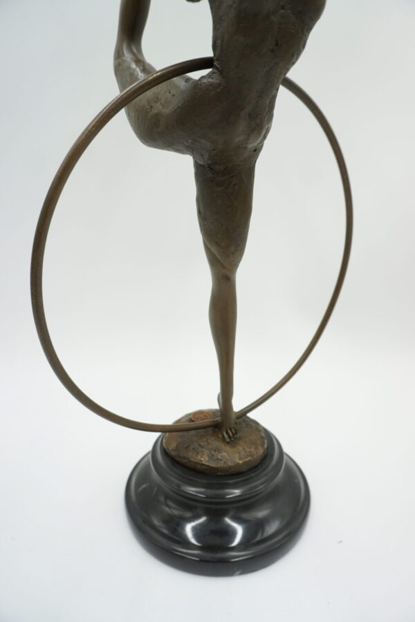 FIGURA Z BRĄZU TANCERKA BALETNICA BALLERINA W KOLE
