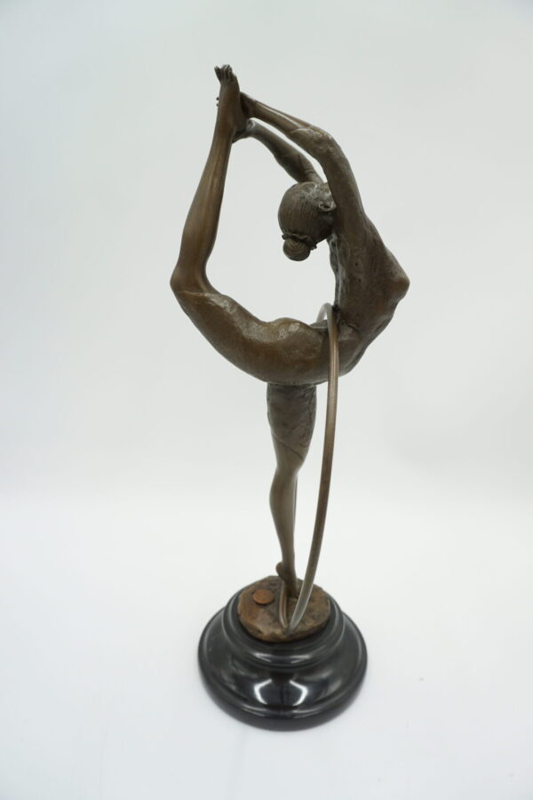 FIGURA Z BRĄZU TANCERKA BALETNICA BALLERINA W KOLE