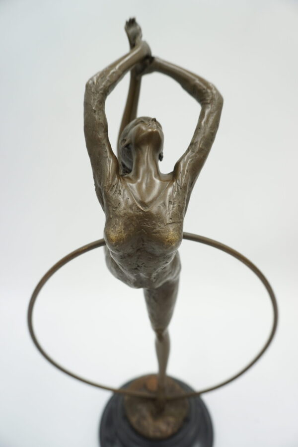 FIGURA Z BRĄZU TANCERKA BALETNICA BALLERINA W KOLE