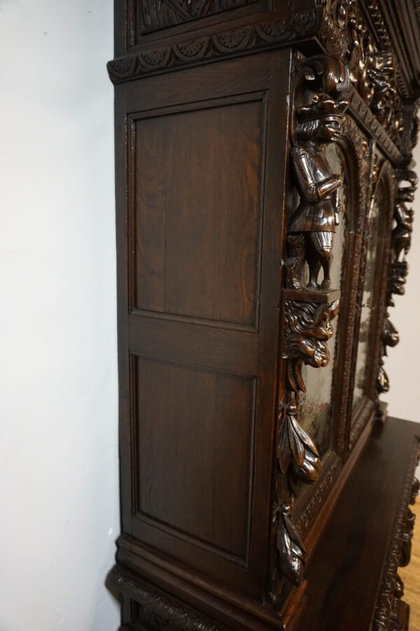 FIGURALNY KREDENS NIESAMOWITE RZEŹBY UNIKAT