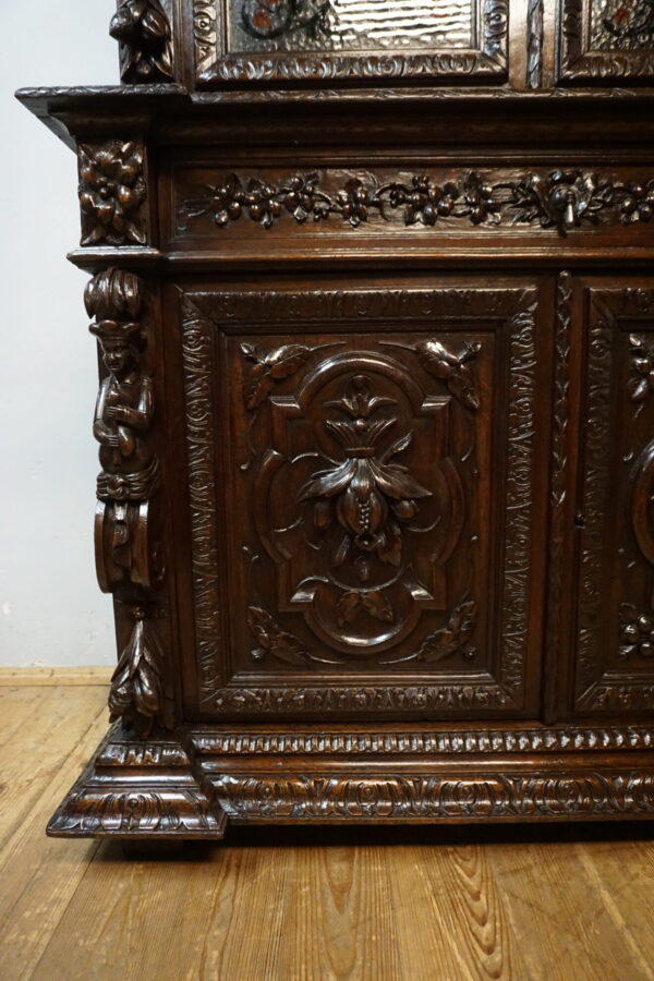 FIGURALNY KREDENS NIESAMOWITE RZEŹBY UNIKAT