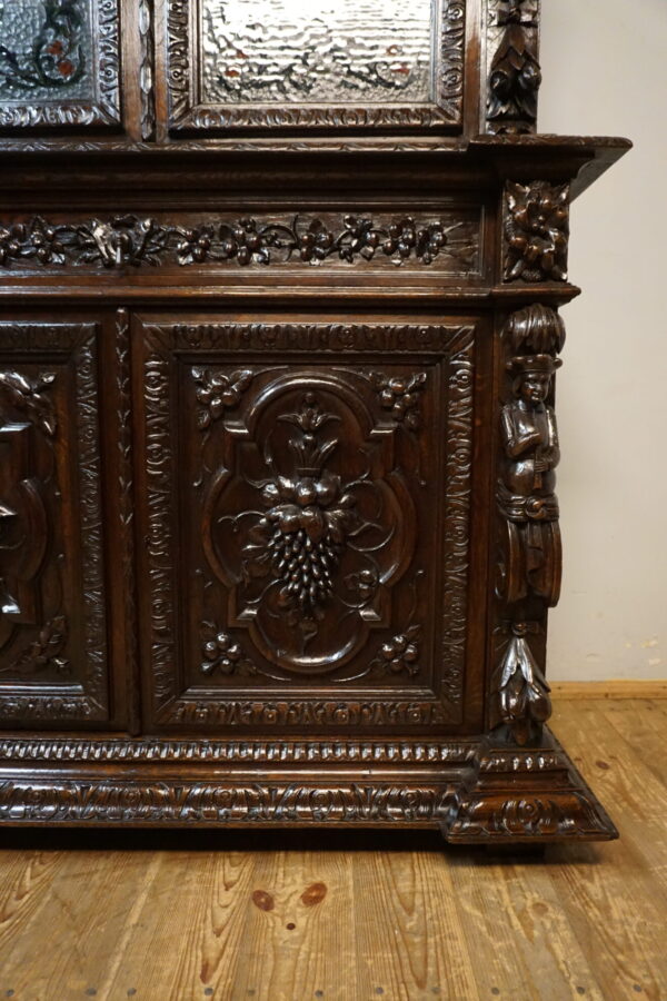 FIGURALNY KREDENS NIESAMOWITE RZEŹBY UNIKAT