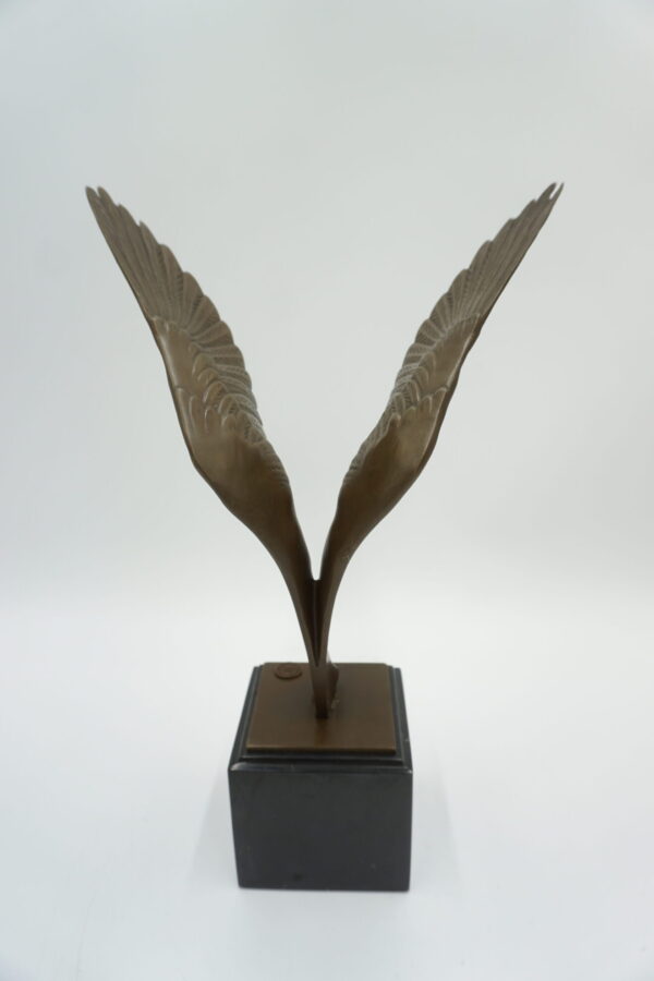 FIGURA Z BRĄZU SKRZYDŁA PTAKA SYMBOL WOLNOŚCI ZWYCIĘSTWA