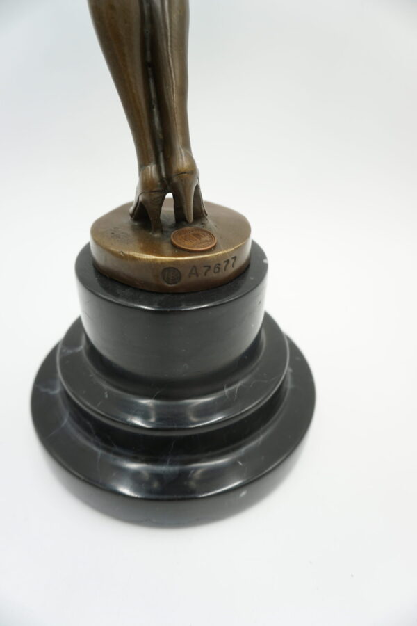 TANCERKA EGIPSKA FIGURA Z BRĄZU KOBIETA