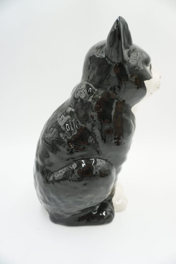 PIĘKNA PORCELANOWA FIGURKA KOT KOTEK