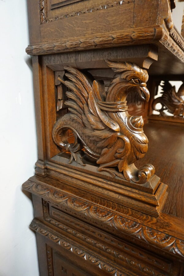 PRZESZKLONY MYŚLIWSKI KREDENS FIGURY MYŚLIWYCH