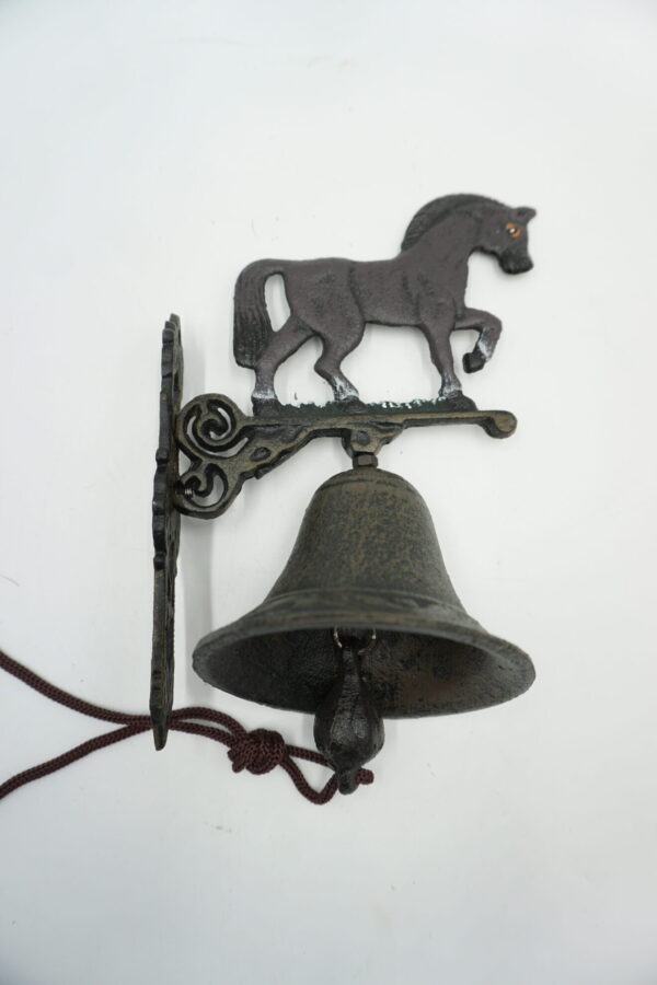 PIĘKNY ŻELIWNY DZWON DZWONECZEK KOŃ