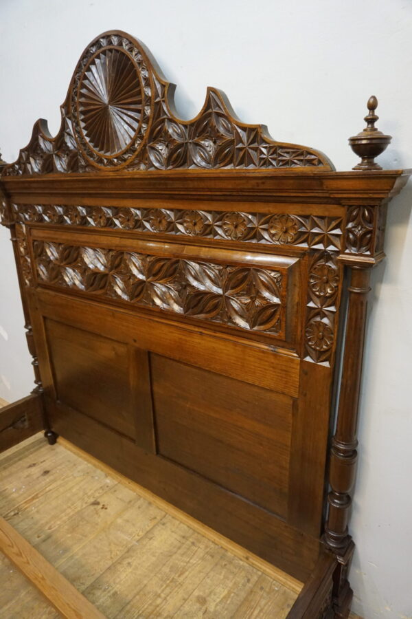 STARE BRETOŃSKIE ŁOŻE RĘCZNIE RZEŹBIONE ORYGINAŁ !!